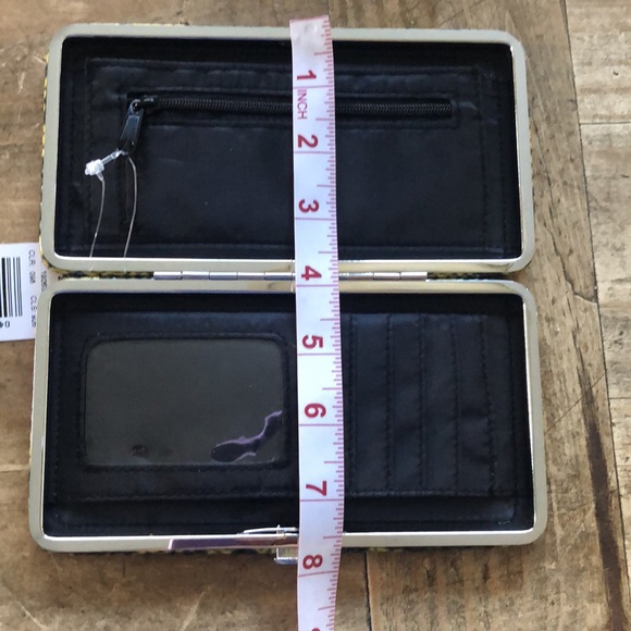 NWT Warehouse One Wallet - Picture 8 of 8